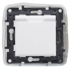Enchufe ip44 Legrand Niloe Step