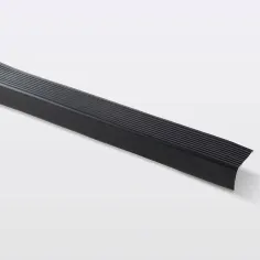 Perfil para escalón de pvc negro 180 x 6,5 cm