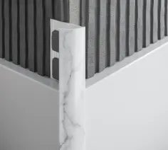 Inglete curvo PVC blanco mármol 9 mm Brenner