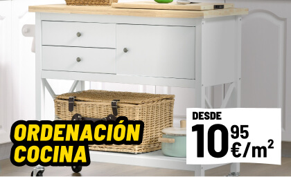 Organiza tu cocina con armarios, carritos y islas